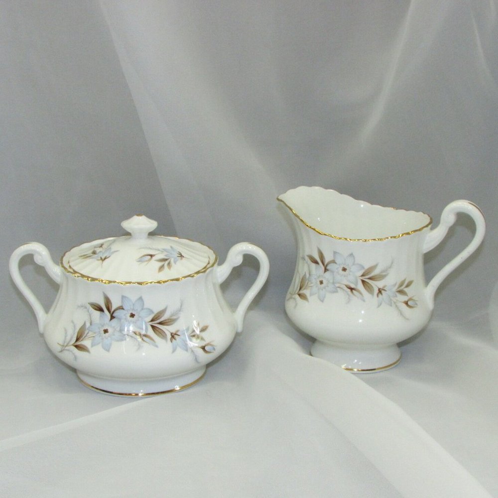 Vintage Royal Standard Fine Bone China Dawn Creamer & Sugar Bowl England Floral